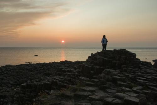 20090628-Djessie-Giants-Causeway-Noord-Ierland-Zonsondergang