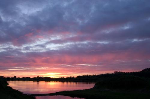 20130616-Grote-plas-Steenwaard-Zonsondergang